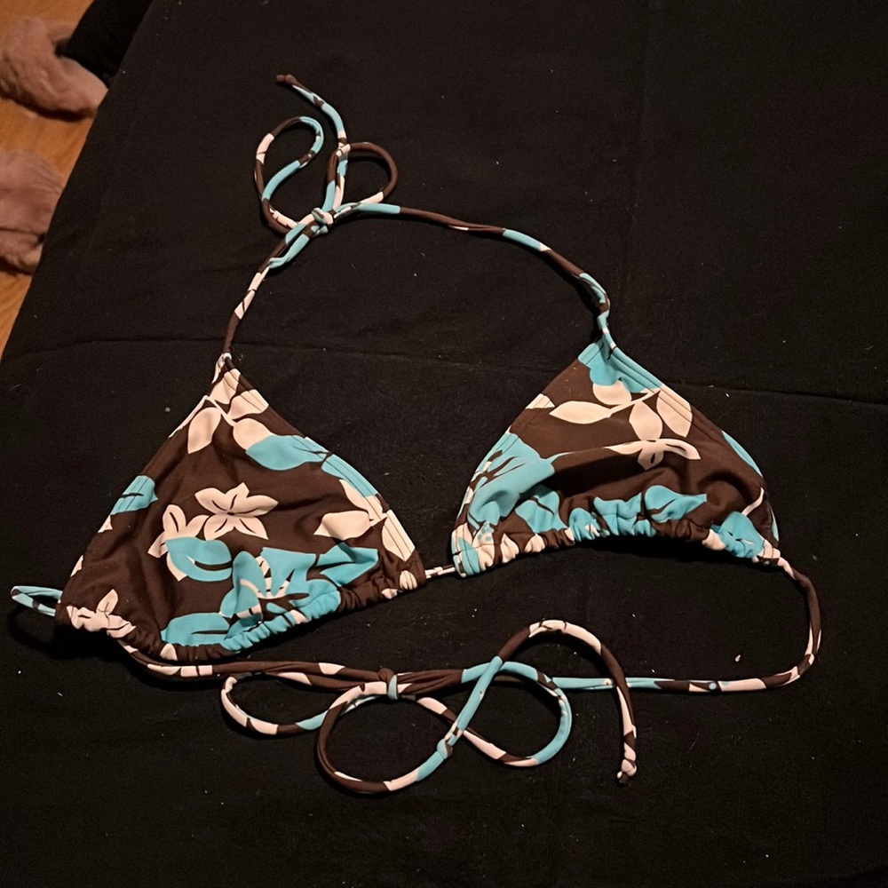 Bathing suits top